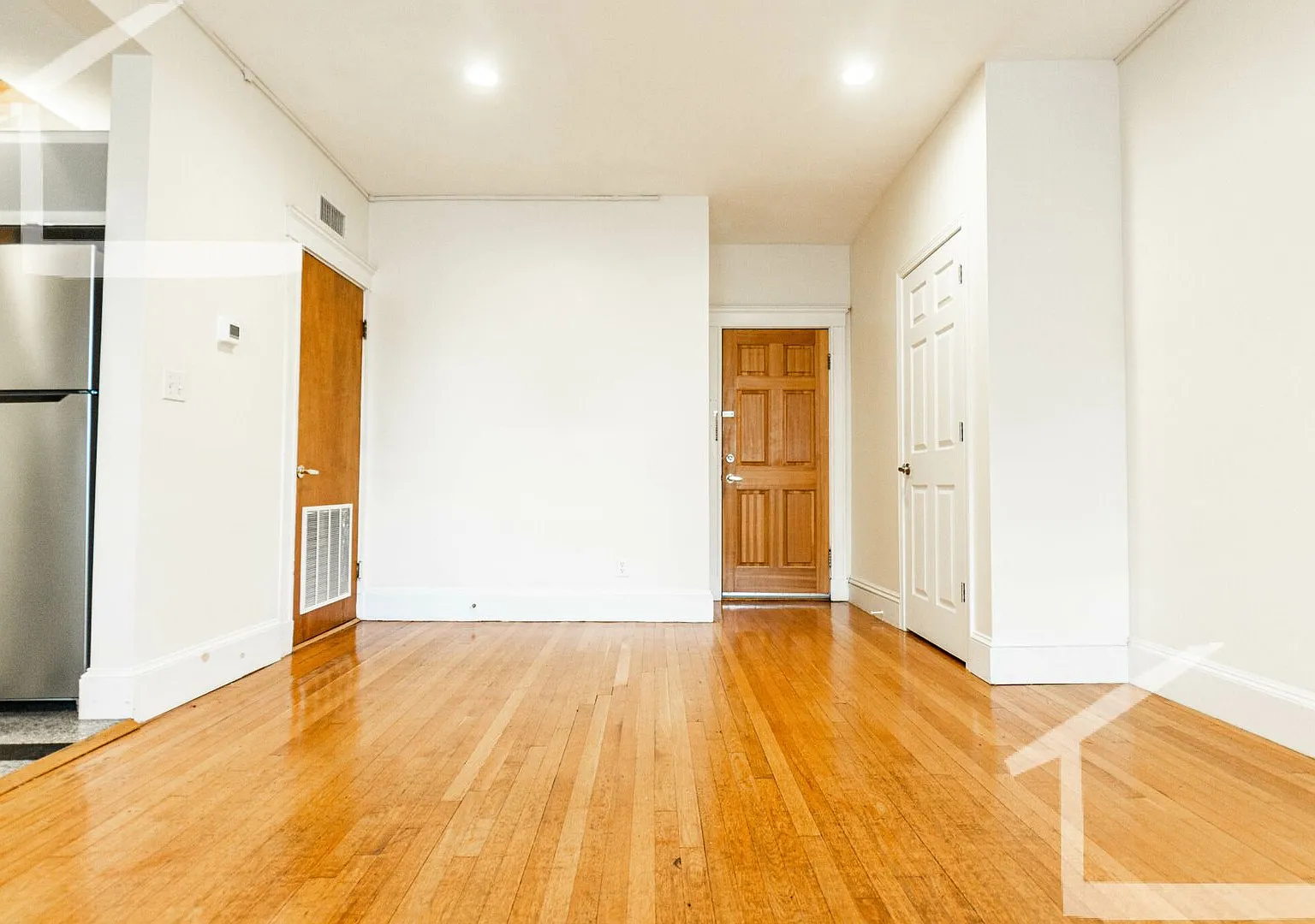 55 Babcock St #6F Brookline MA 02446 — Photo 3