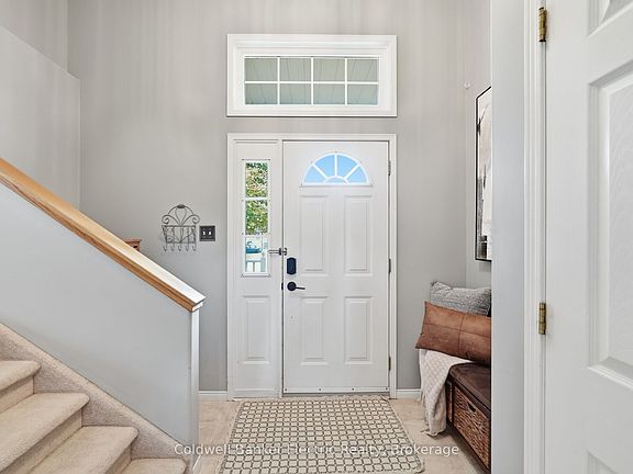 4th image of 854 Abbey Ln