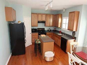 5th image of 4002 Glennstone Dr