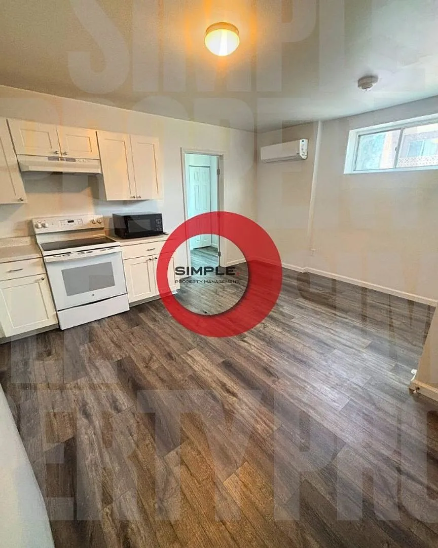 38.5 West Lancaster Avenue — Photo 1