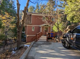 32250 Fern Dr, Running Springs, CA 92382