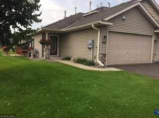 933 Golden Way NW, Isanti, MN 55040