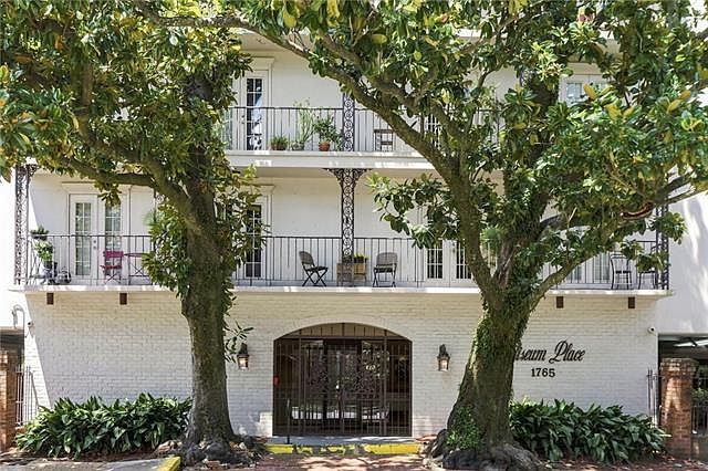 1st image of 1765 Coliseum St #224