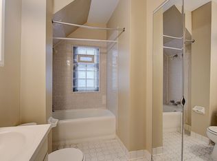 2423 N Holton St #2423, Milwaukee, WI 53212
