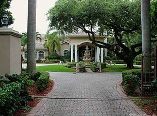 9400 SW 61st Ct, Pinecrest, FL 33156