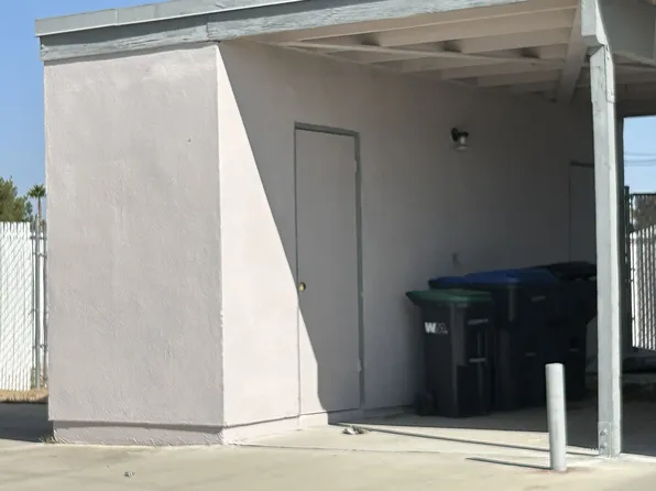 405 N Gold Canyon St, Ridgecrest, CA 93555
