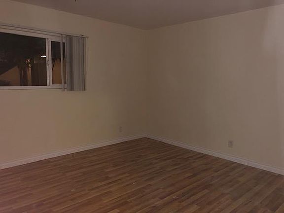 4th image of 4168 44th St Unit 6