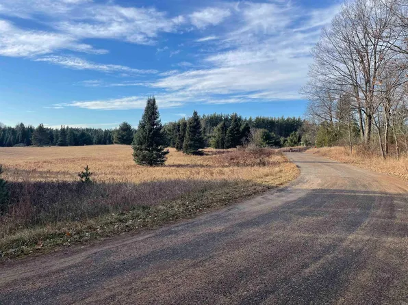 Rainbow Rd #4, Pembine, WI 54156