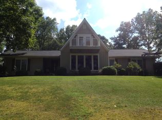 350 Buck Dr, Ohatchee, AL 36271