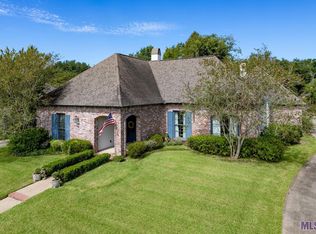 17850 Heritage Estates Dr, Baton Rouge, LA 70810