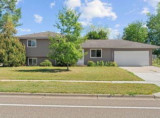 16860 Foliage Ave W, Rosemount, MN 55068