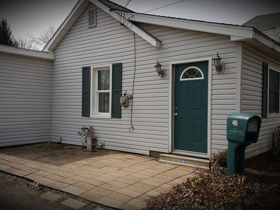 1st image of 236 E South St