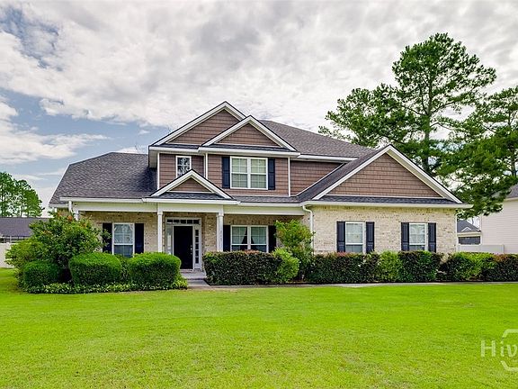 3rd image of 217 Blandford Way