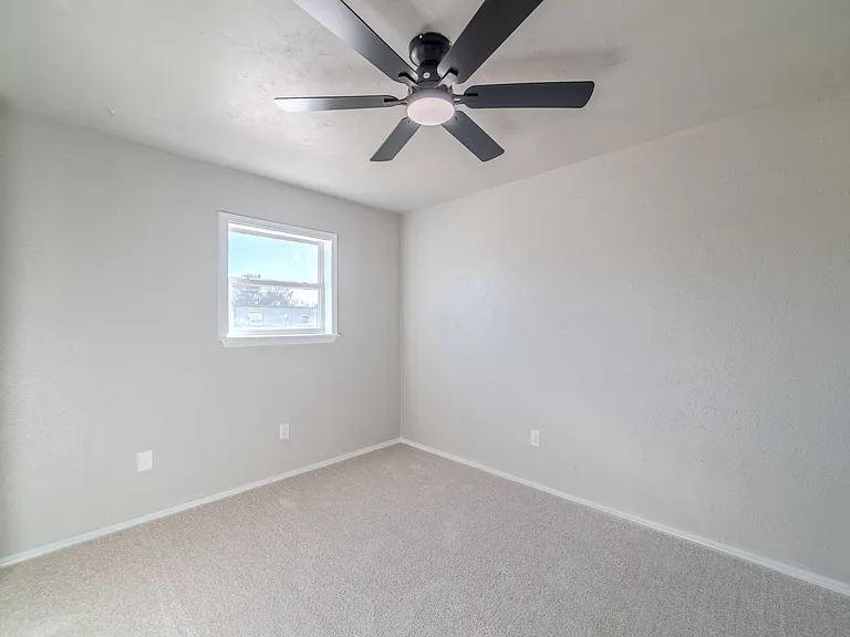 3326 Rock Creek Way — Photo 18