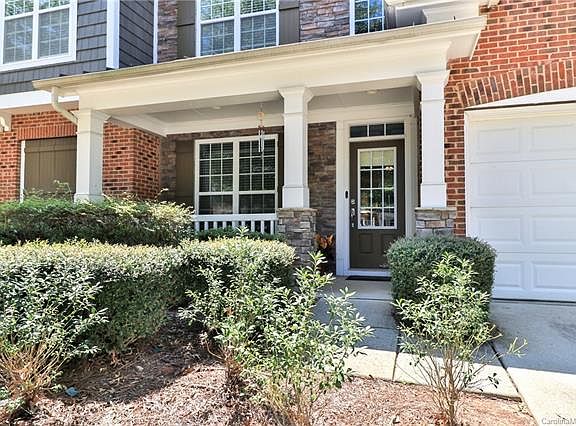 3rd image of 10410 Blairbeth St