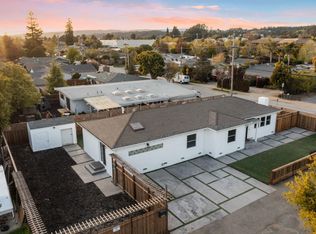 2241 40th Ave, Santa Cruz, CA 95062