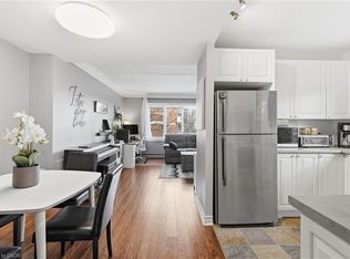 836 Concession St #310, Hamilton, ON L8V 1E2