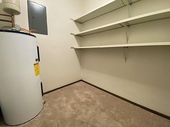 5th image of 116 W Zupan St #10746787
