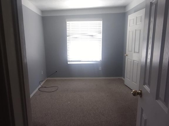 5th image of 2205 Federal Ave