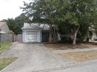 12141 76th St, Largo, FL 33773