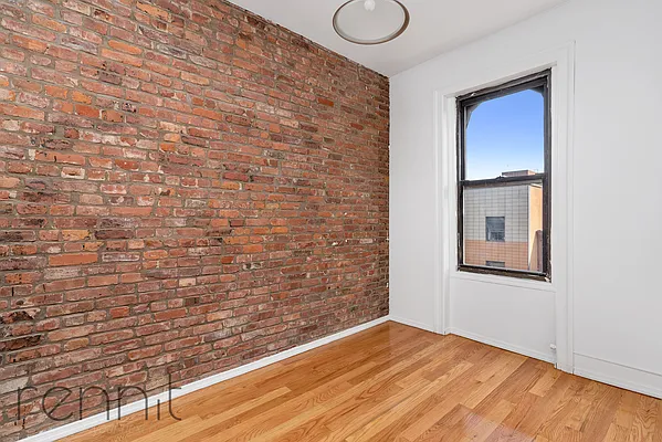 Rented by Rennit Inc. | media 14