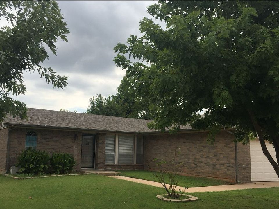 1st image of 1008 Arlington Dr