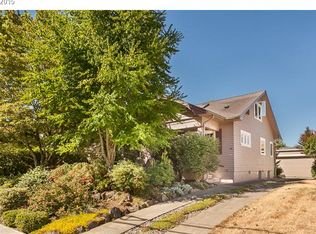 941 SE 55th Ave, Portland, OR 97215