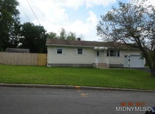 2300 Portal Rd, Utica, NY 13501