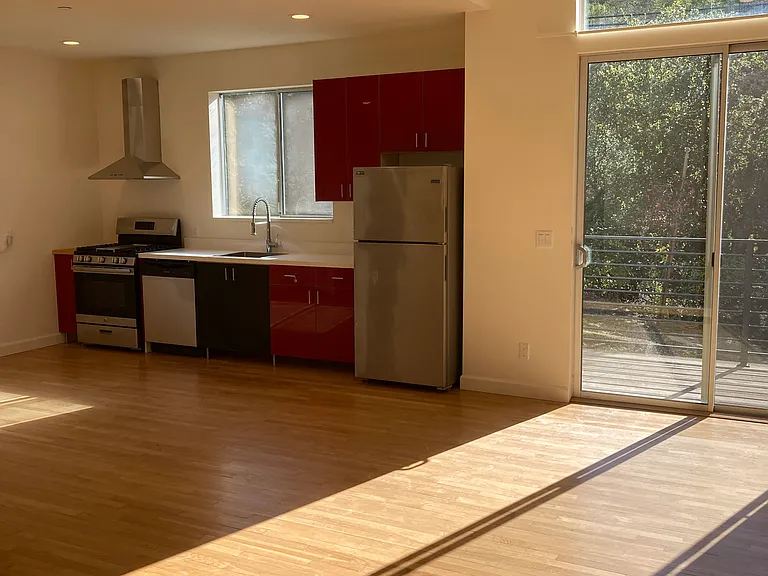 15 Granlee Rd — Photo 3