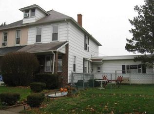 417 Buttonwood St, Catasauqua, PA 18032