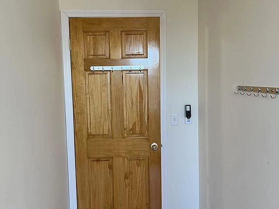 5th image of 5918 Fort Hamilton Pkwy Floor 3