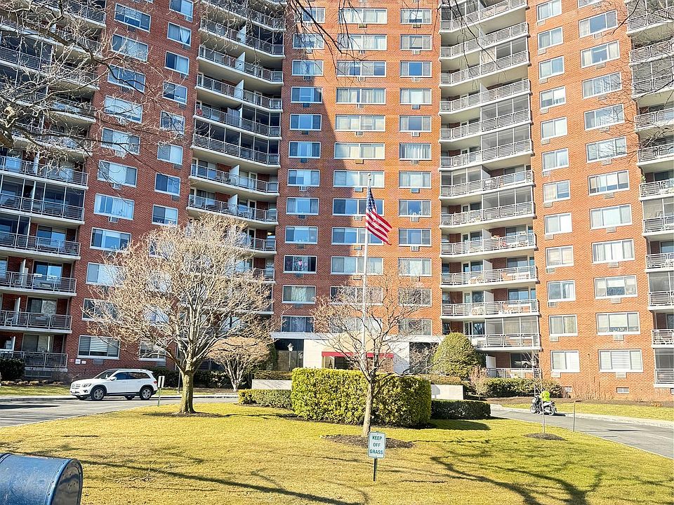 1st image of 220-55 46 Avenue #9T