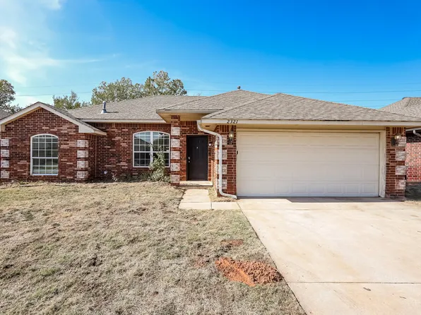 2321 Fruitful Dr, Midwest City, OK 73130