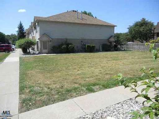 4th image of 38575 Wellington Dr