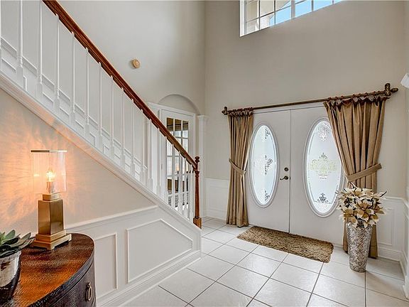 3rd image of 3143 Hanging Moss Cir