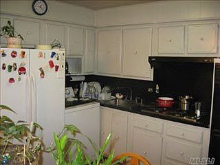 4th image of 2248 78th St