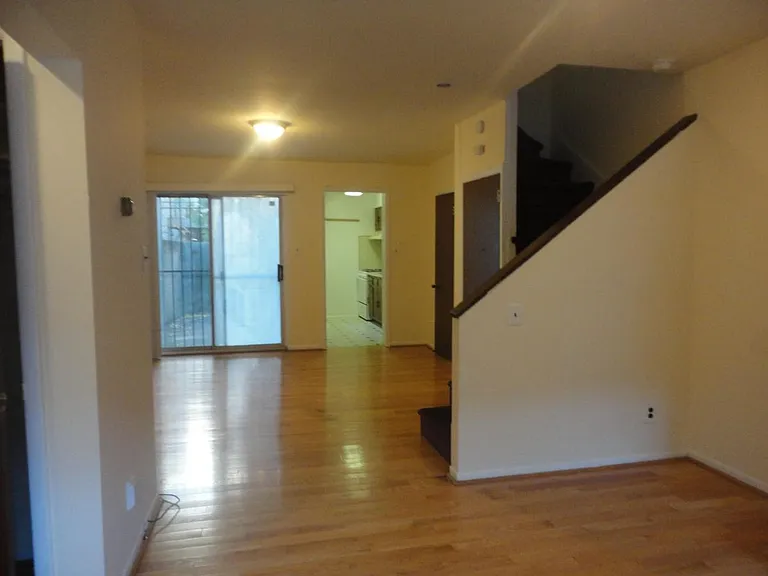 2049 Kater St — Photo 7