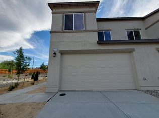 520 Autumn Breeze Cir, Reno, NV 89511