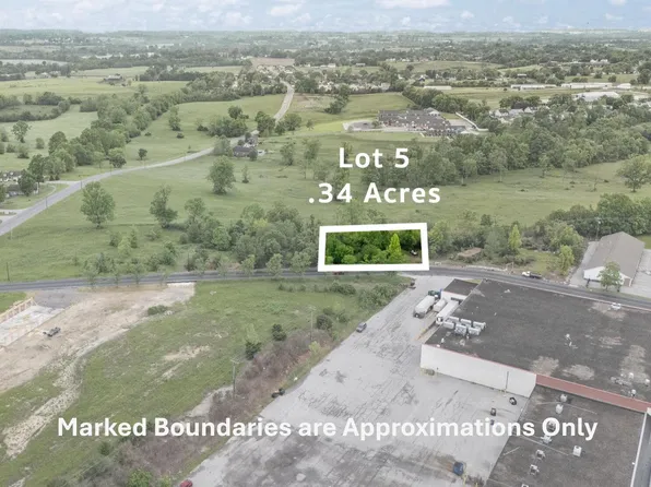 547 Legion Dr #5, Harrodsburg, KY 40330