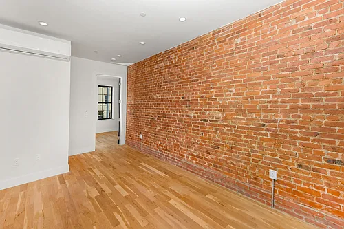 119 Grove St #3L Photo 1