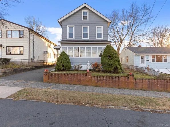 136 2nd Street, Hamden, CT 06514