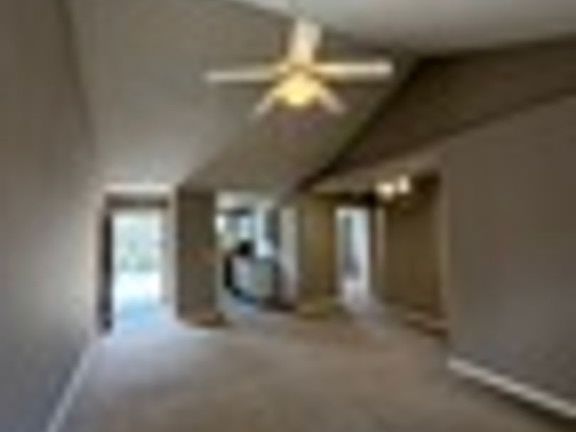 5th image of 409 Baltic Ct