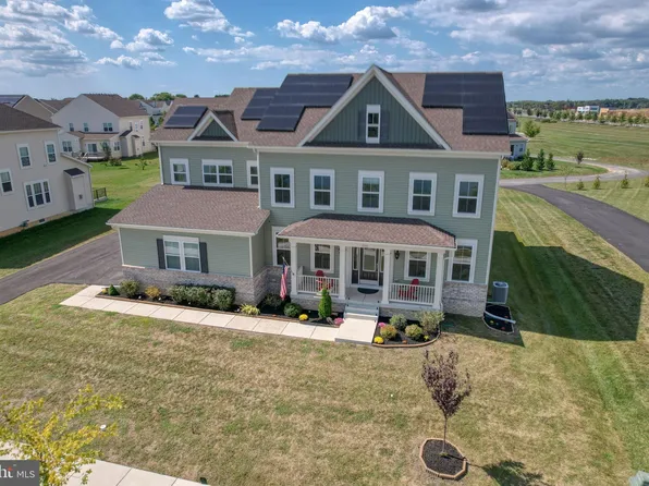 5702 W Central Park Dr, Middletown, DE 19709