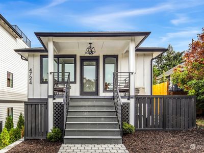 4724 37th Avenue SW, Seattle, WA, 98126