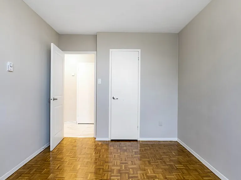 2250 Kennedy Rd — Photo 19