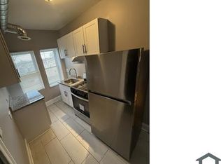 5758 S Green St Floor 3, Chicago, IL 60621