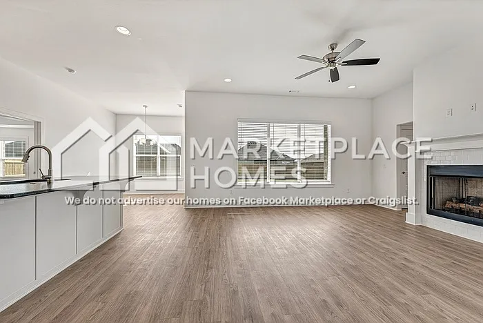 375 Canada Dr — Photo 3