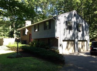 9 Searle St, Georgetown, MA 01833