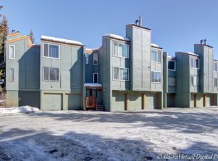 806 Wildrose Ct, Anchorage, AK 99518