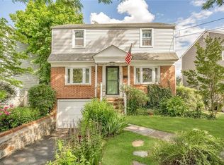 88 Elm St, New Rochelle, NY 10805